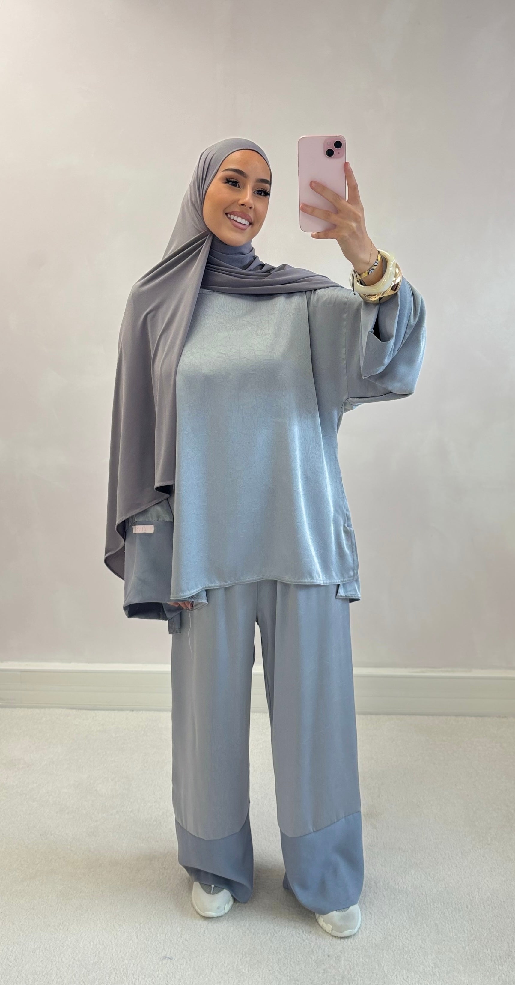 Ensemble MIRA LIN’S B - Grey