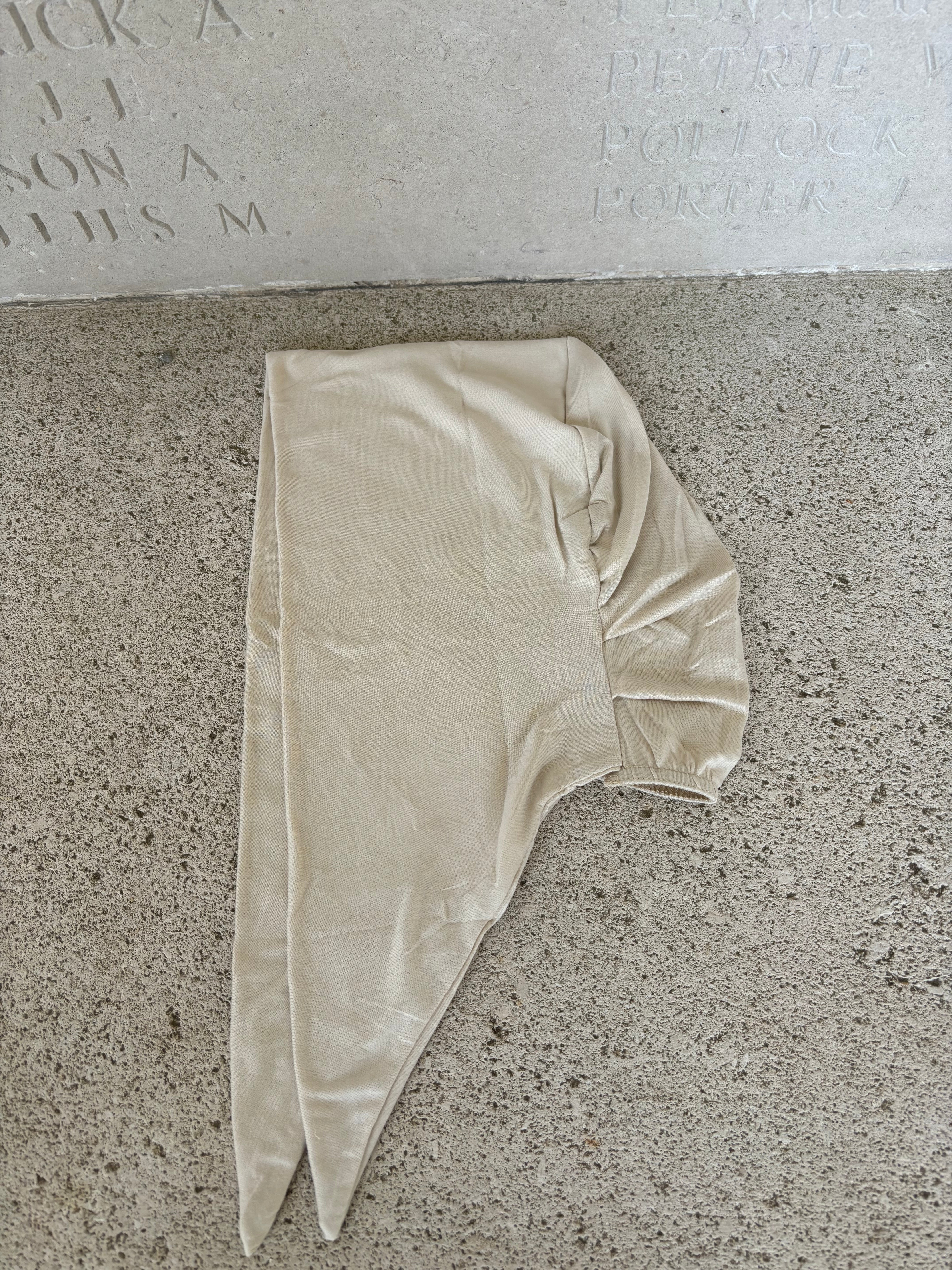 Bonnet à nouer beige