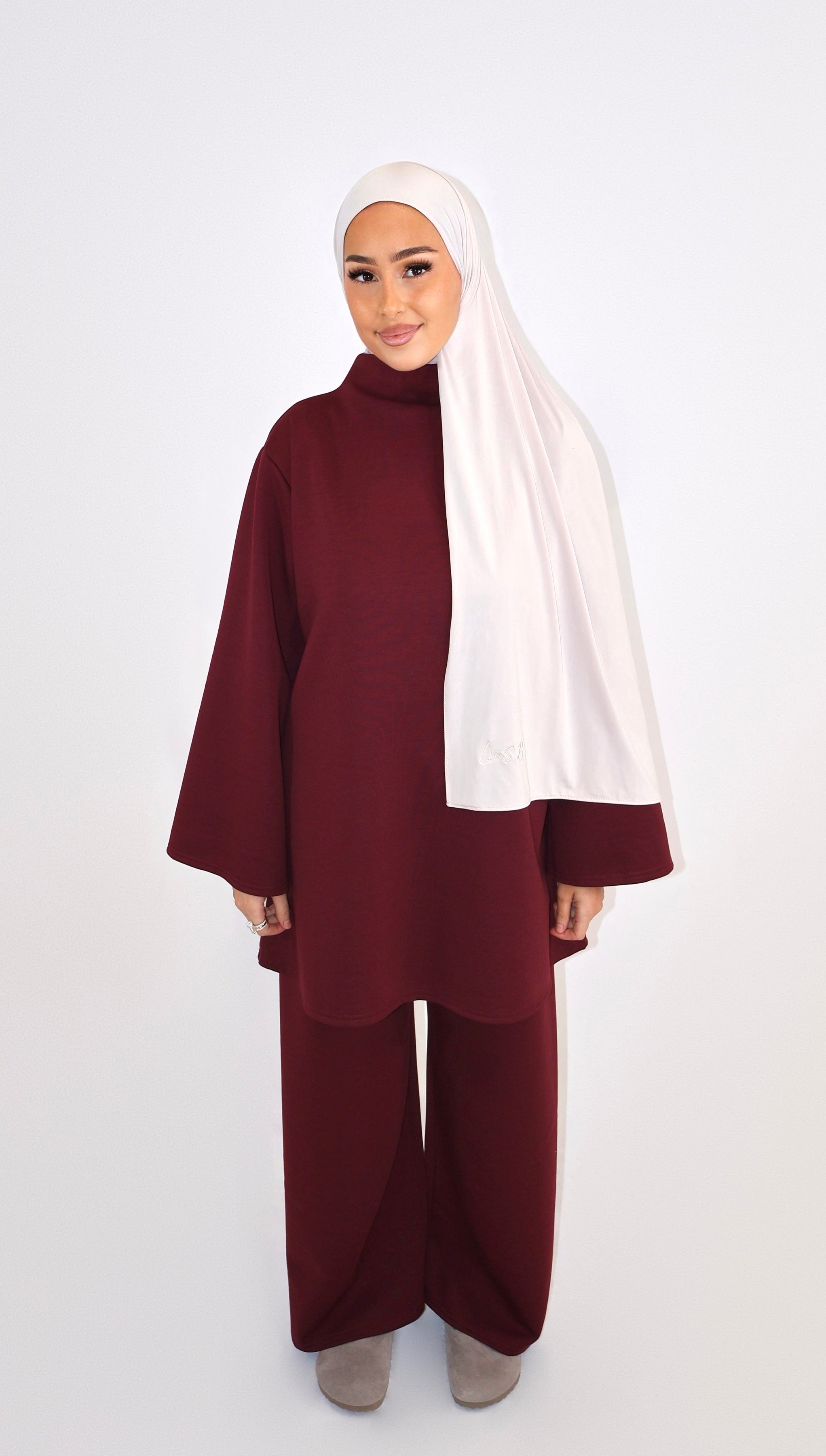 Ensemble sweat NARA